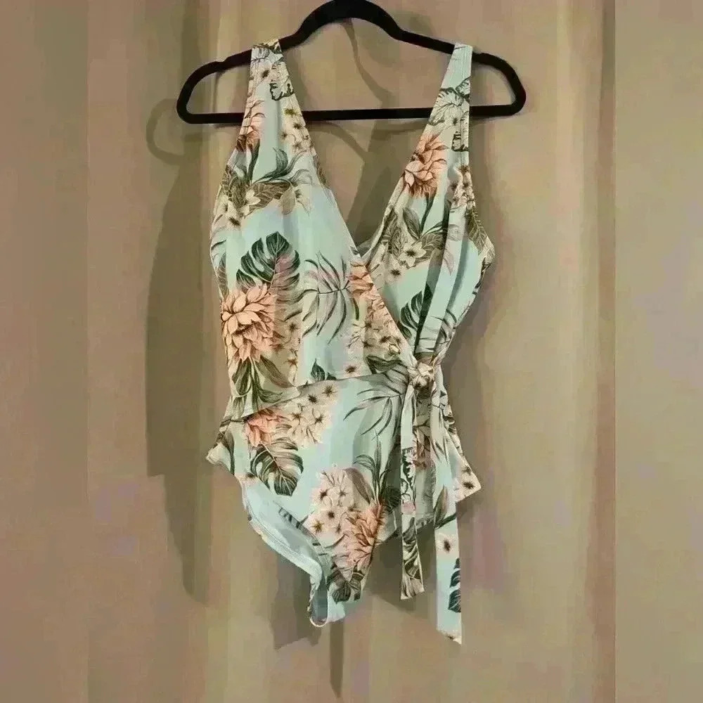 Women’s Floral Kona Sol One Piece